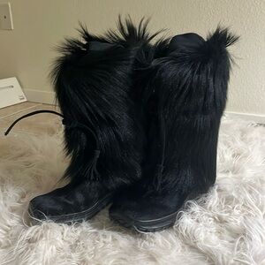 Furry boots women European size 41 USA size 9